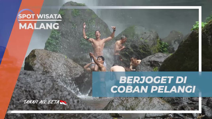 Bersuka Ria dan Menari di Sekitar Coban Pelangi Malang  
