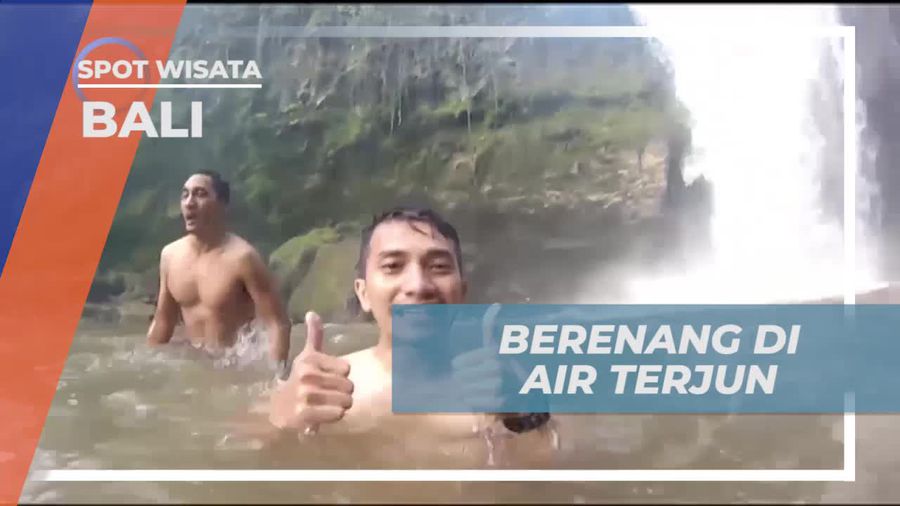 Berenang Seru di Bawah Air Terjun Tegunungan Bersama Pevita di Bali  