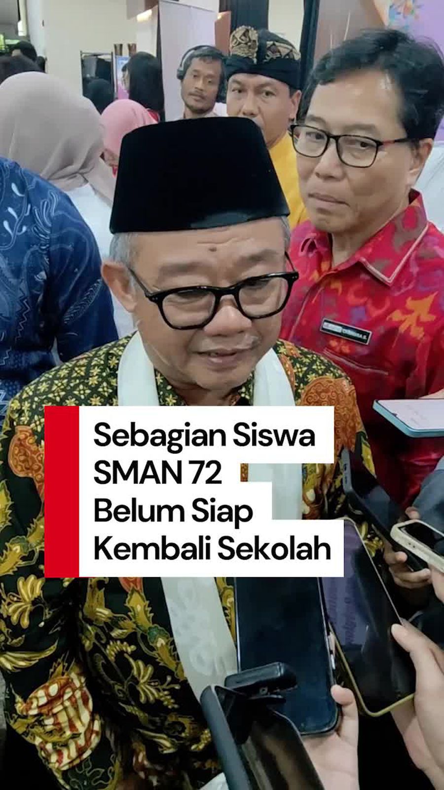 Video Mendikdasmen: Sebagian Siswa SMAN 72 Belum Siap Kembali Sekolah