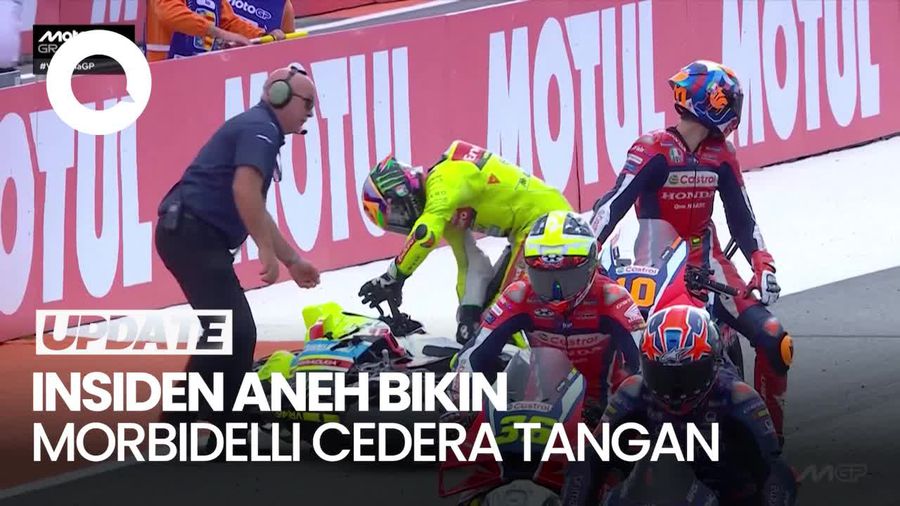 Video Insiden Aneh Jelang Start: Morbidelli Tabrak Espargaro yang Lagi Stoppie