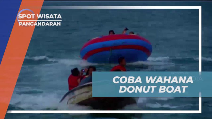 Mencoba Wahana Donut Boat yang Seru di Pangandaran