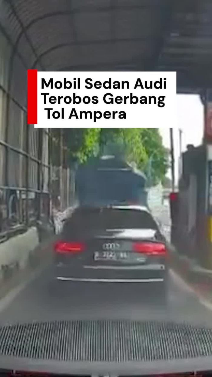 Video: Viral Mobil Sedan Audi Terobos Gerbang Tol Ampera, Modus Pepet Pikap
