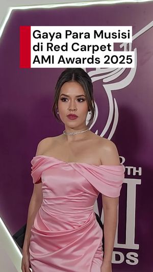 Video: Outfit Para Musisi di Red Carpet AMI Awards 2025