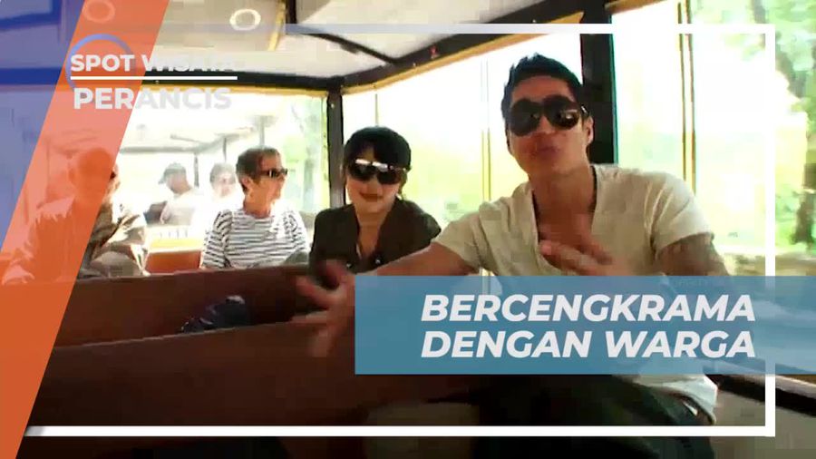 Bercengkrama dan Menikmati Pemandangan Kota dari Ketinggian di Cordes Sur Ciel, Perancis