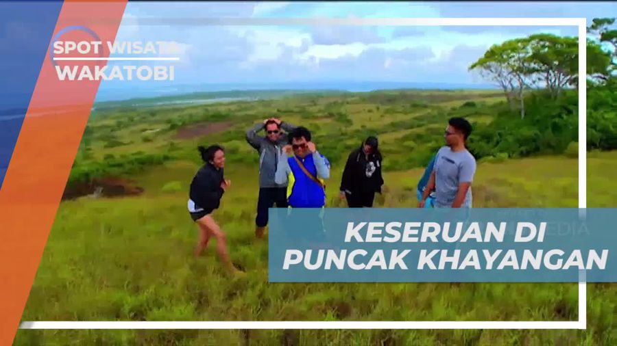 Melakukan Senam Pagi di Puncak Kahyangan Wakatobi  