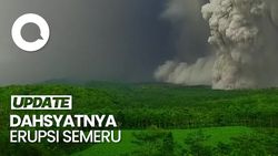 Video Timelapse Erupsi Semeru