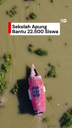 Video: Sekolah Apung Raih Penghargaan UNESCO