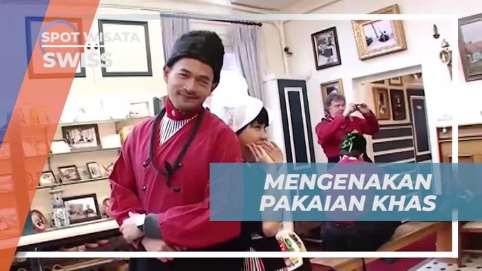 Berfoto dengan Pakaian Khas dan Menarik di Volendam, Belanda  