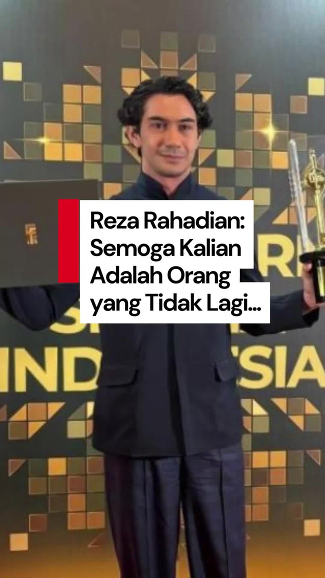 Video: Saat Reza Rahadian Sentil Masalah Pendidikan di Panggung FFI 2025