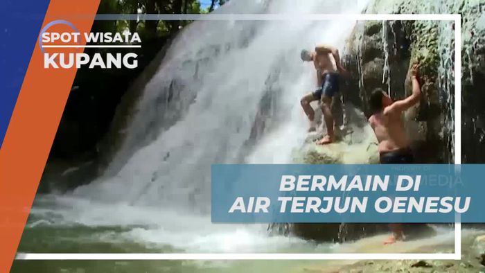 Bermain dan Melompat di Air Terjun Oenesu yang Menyenangkan di Kupang  