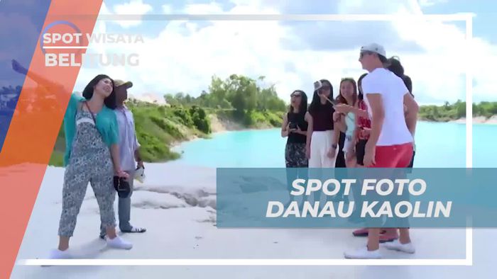 Berfoto dan Menikmati Pesona Danau Kaolin di Belitung  