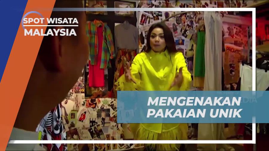 Mengenakan Pakaian Unik Klasik dan Menikmati Toko Klasik di Malaysia  