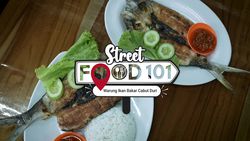 Tanpa Duri! Makan Ikan Bakar Anti Ribet