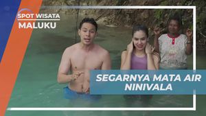 Menyegarkan Diri di Mata Air Ninivala, Maluku  