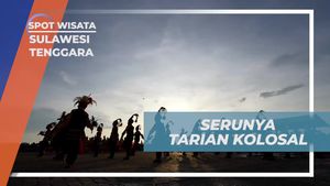 Menikmati Keseruan Tarian Kolosal Pesta Rakyat Bersama Warga di Wakatobi  