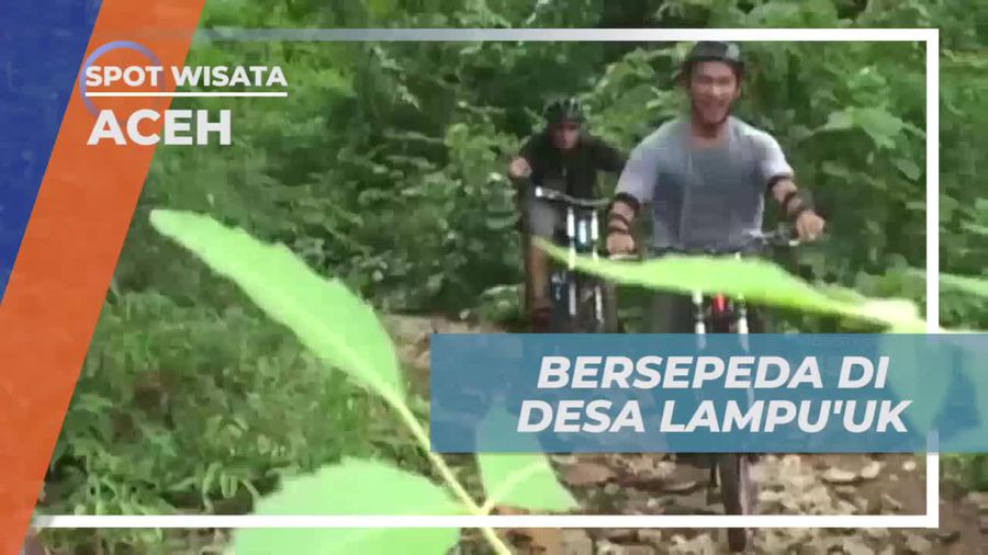 Bersepeda Seru di Desa Lampuuk dan Menikmati Pemandangan Alam Aceh  