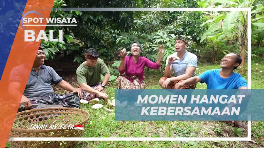 Menikmati Momen Hangat Bersama Warga di Bali sambil Menikmati Durian  