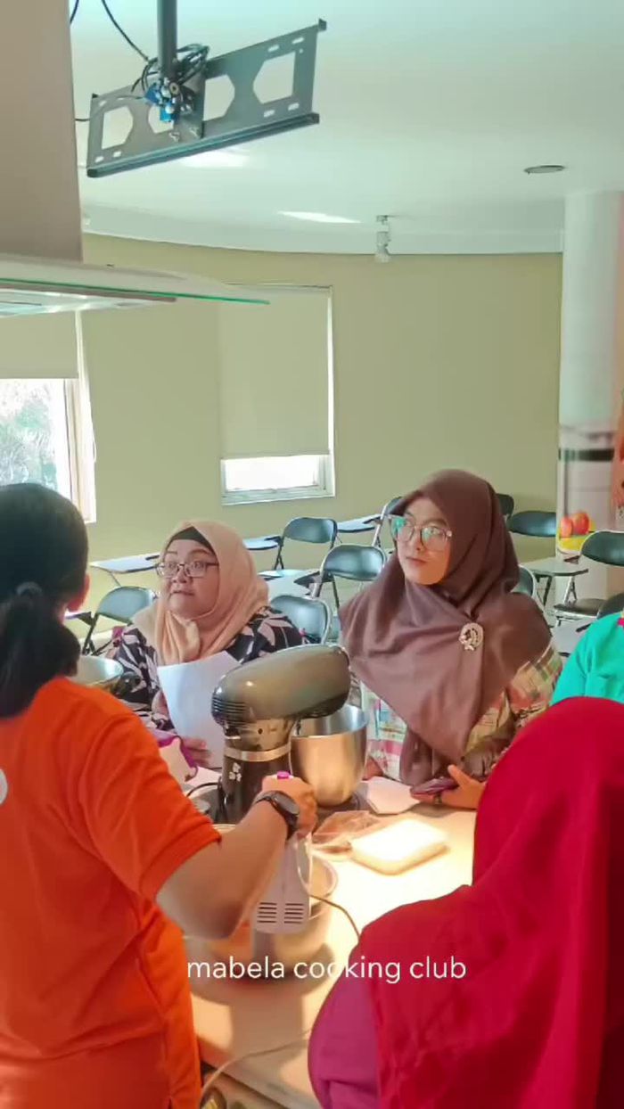 Belajar dan Ngiler Bareng di Mabela Hands On Dessert Class