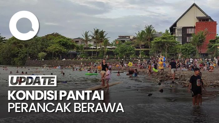 Video: Pantai Perancak Berawa Ramai Wisatawan Meski Dipenuhi Sampah Kayu