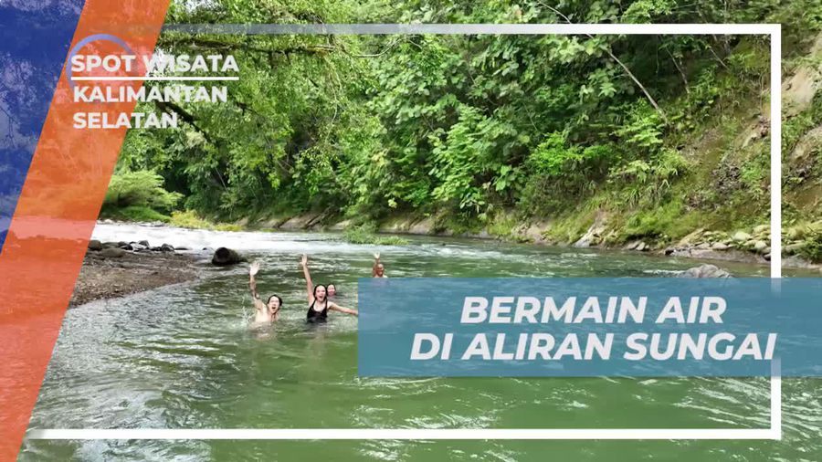 Bergabung Bermain Air di Sungai Bersama Warga di Kalimantan Selatan  