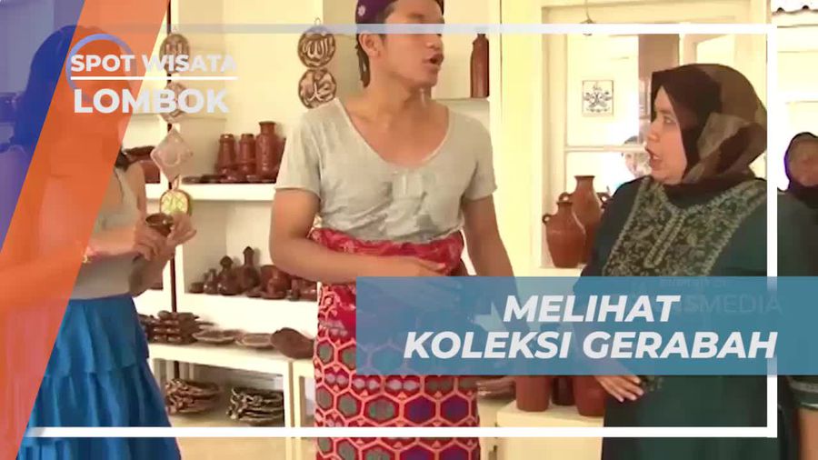 Mengamati Koleksi Gerabah di Galeri Desa Banyumulek Lombok 