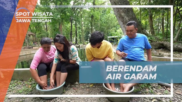 Berendam Air Garam di Sendang Coyo, Jawa Tengah untuk Manfaat Kesehatan  