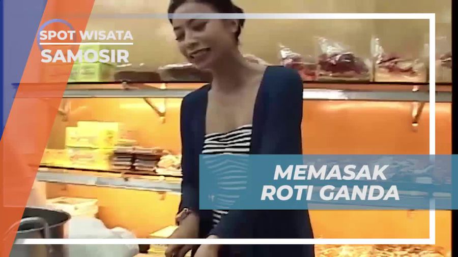 Memasak Roti Ganda dan Menikmati Kuliner Lezat di Samosir  