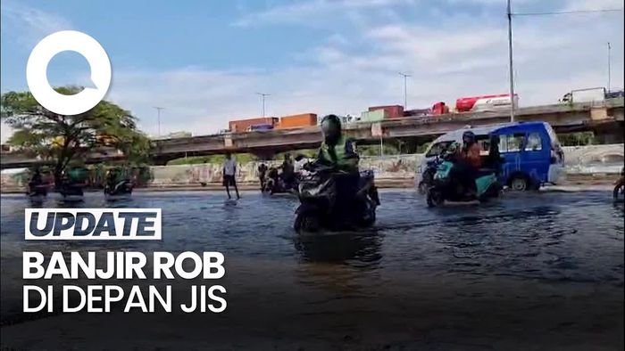 Video Penampakan Banjir Rob di Depan JIS