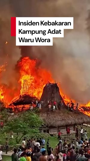 Video Kampung Waru Wora Terbakar, Kemenbud Bakal Dilibatkan untuk Pemugaran
