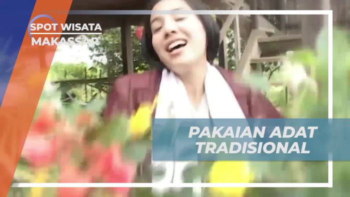 Mencoba Pakaian Adat dan Menikmati Keindahan Busana Tradisional Makassar