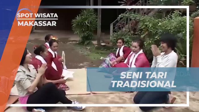 Menyaksikan Keindahan Tarian Tradisional dan Mengikuti Gerakannya di Desa Lombasana, Makassar  
