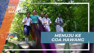 Menjelajahi Goa Hawang dan Mengungkap Keindahannya Bersama Para Wisatawan di Maluku  