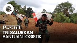 Video: TNI Terobos 20 Titik Longsor di Tapteng, Salurkan Bantuan Logistik