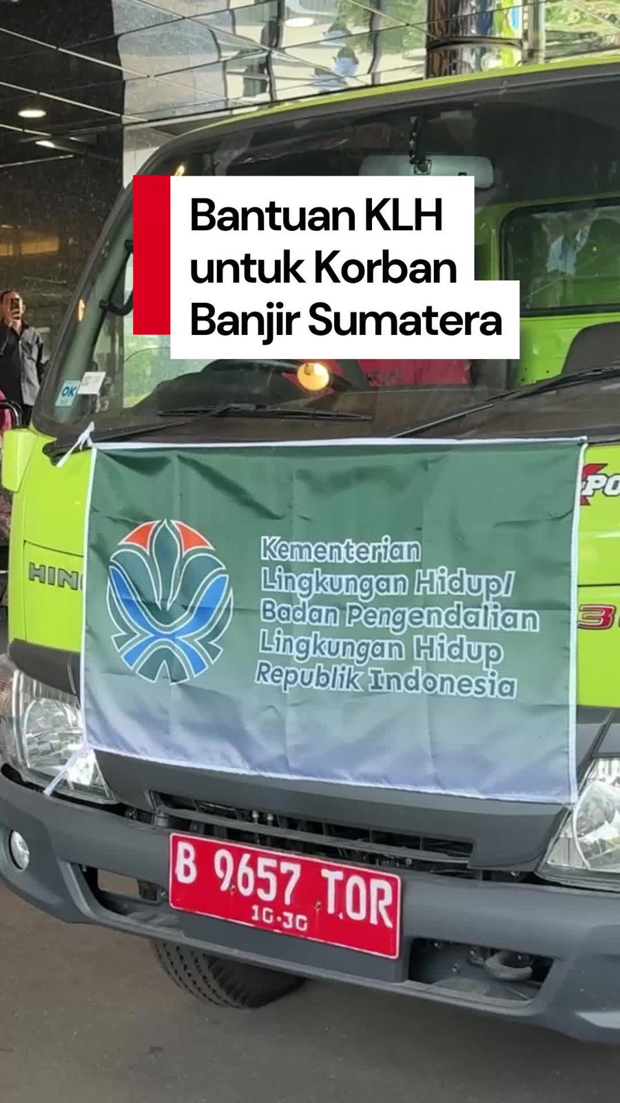 Video: KLH Kirim Bantuan 2 Truk untuk Korban Banjir Sumatera