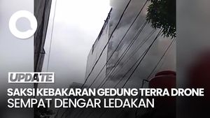 Video Saksi Mata Akui Dengar Ledakan saat Kebakaran Gedung Terra Drone