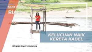 Menimbulkan Kelucuan Saat Naik Kereta Kabel di Sungai Kampar, Riau