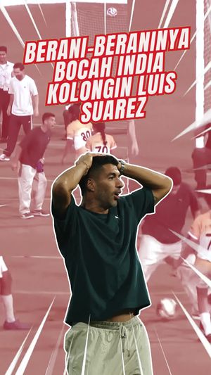 Video Ekspresi Kocak Suarez Kena Nutmeg Bocah India, Messi Jadi Saksi