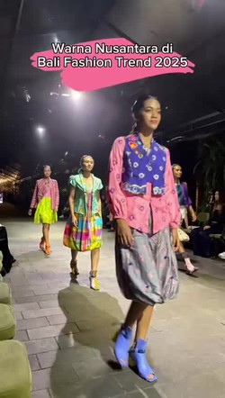 Warna Nusantara di Bali Fashion Trend 2025