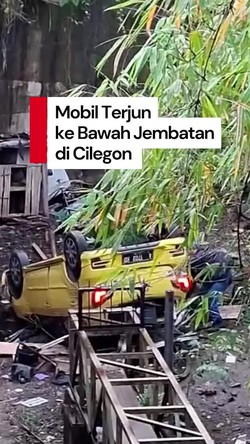 Video: Mobil Terjun ke Bawah Jembatan di Cilegon, Sopir Diduga Kejang