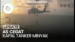 Video: Momen Helikopter AS Cegat Kapal Tanker Venezuela di Laut Karibia