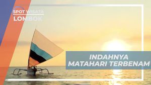 Menyaksikan Matahari Terbenam di Perahu Nelayan Lombok  