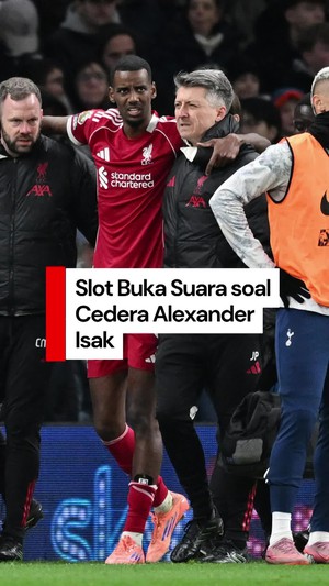 Video: Alexander Isak Cedera Berat, Slot Kritik Tekel Bek Tottenham