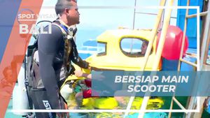 Bersiap untuk Sensasi Underwater Scooter di Pantai Melasti, Bali