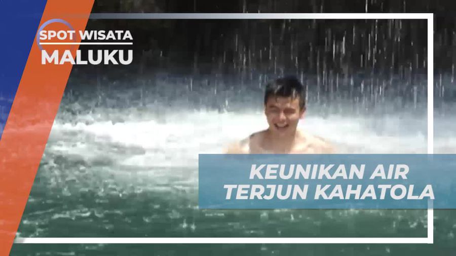 Keunikan Air Terjun Kahatola yang Menyatu dengan Laut di Loloda, Maluku