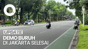Video Demo Buruh Bubar, Lalin Jl Medan Merdeka Selatan Kembali Dibuka