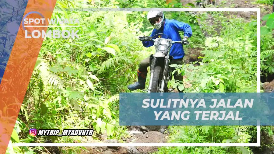 Melewati Jalanan Terjal Saat Naik Motor Cross di Lombok