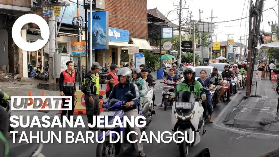 Video: Lalin Canggu Padat Merayap Jelang Malam Tahun Baru 