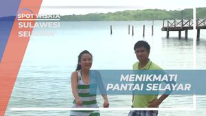 Menikmati Momen Santai di Pantai Selayar, Sulawesi Selatan