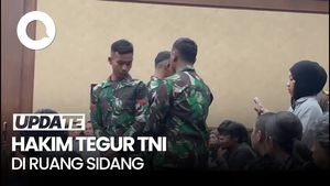 Video Hakim Tegur Tentara di Sidang Nadiem: Ini TNI dari Mana Ya?