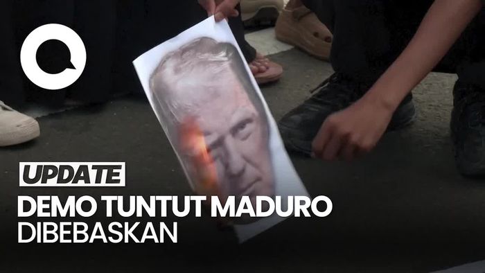 Vide Massa Demo di Kedubes AS Bakar Poster Trump, Minta Maduro Dibebaskan